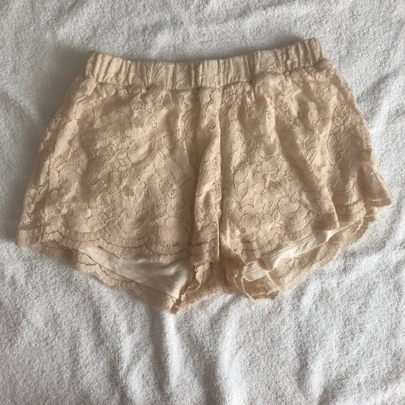 BRANDY SHORTS *RARE* - Picture 2 of 4